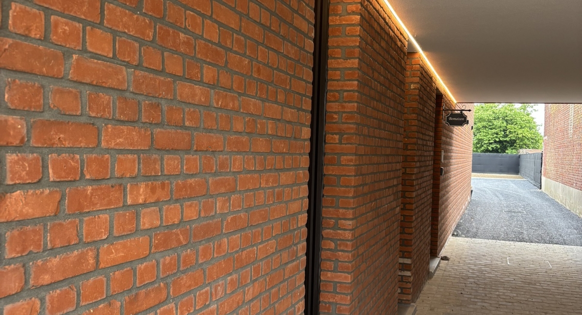 Verbouwing van handelsruimte met appartement