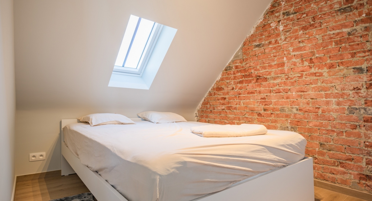 Verbouwing van handelsruimte met appartement