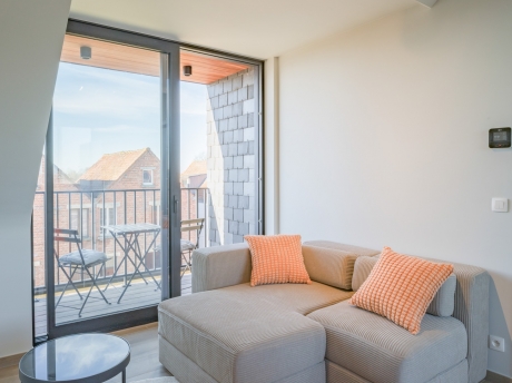 Verbouwing van handelsruimte met appartement